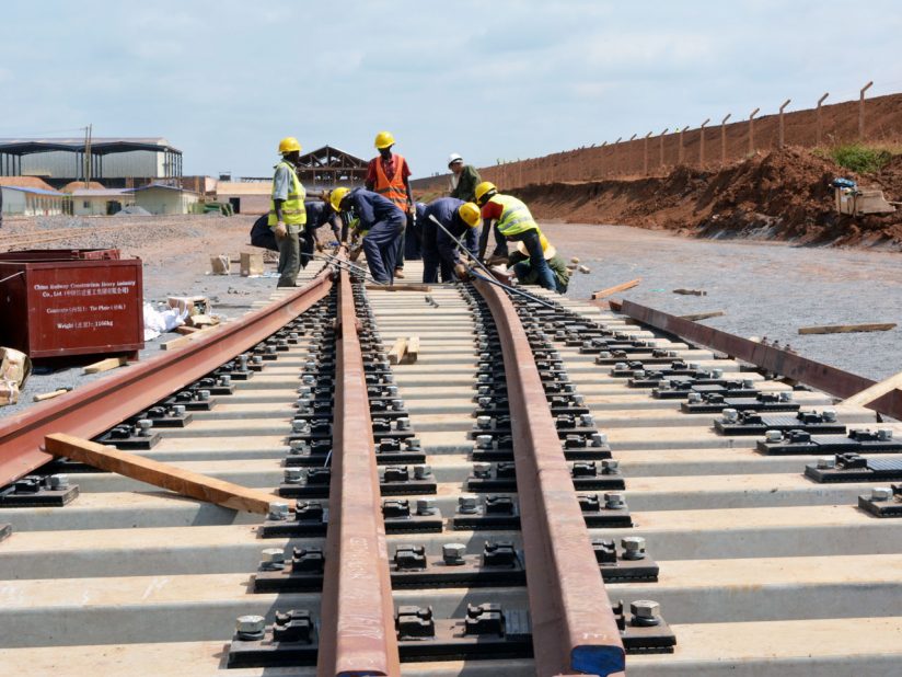 rail construction supervision